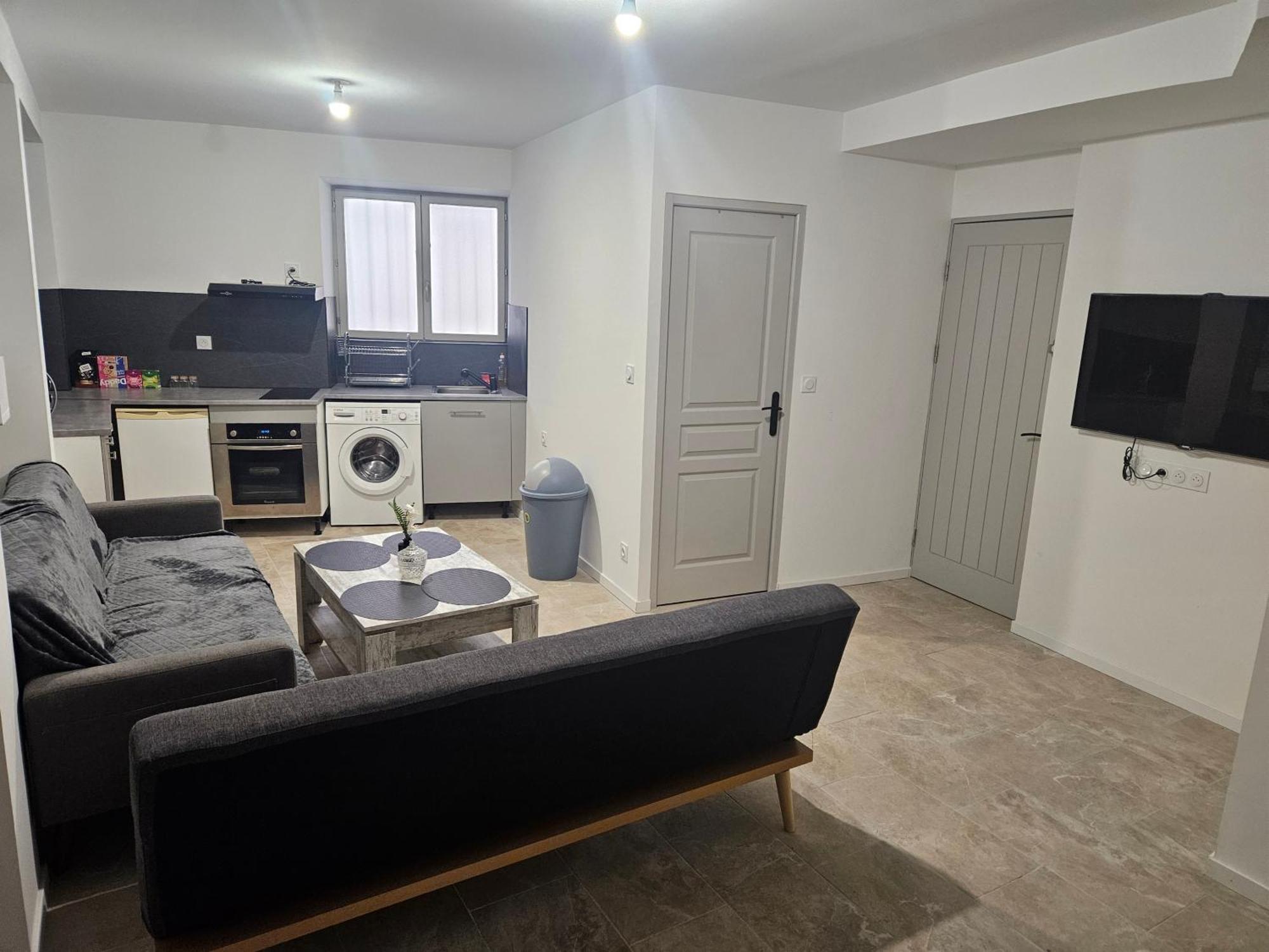 בזייה Appartement Moderne Et Sympa מראה חיצוני תמונה
