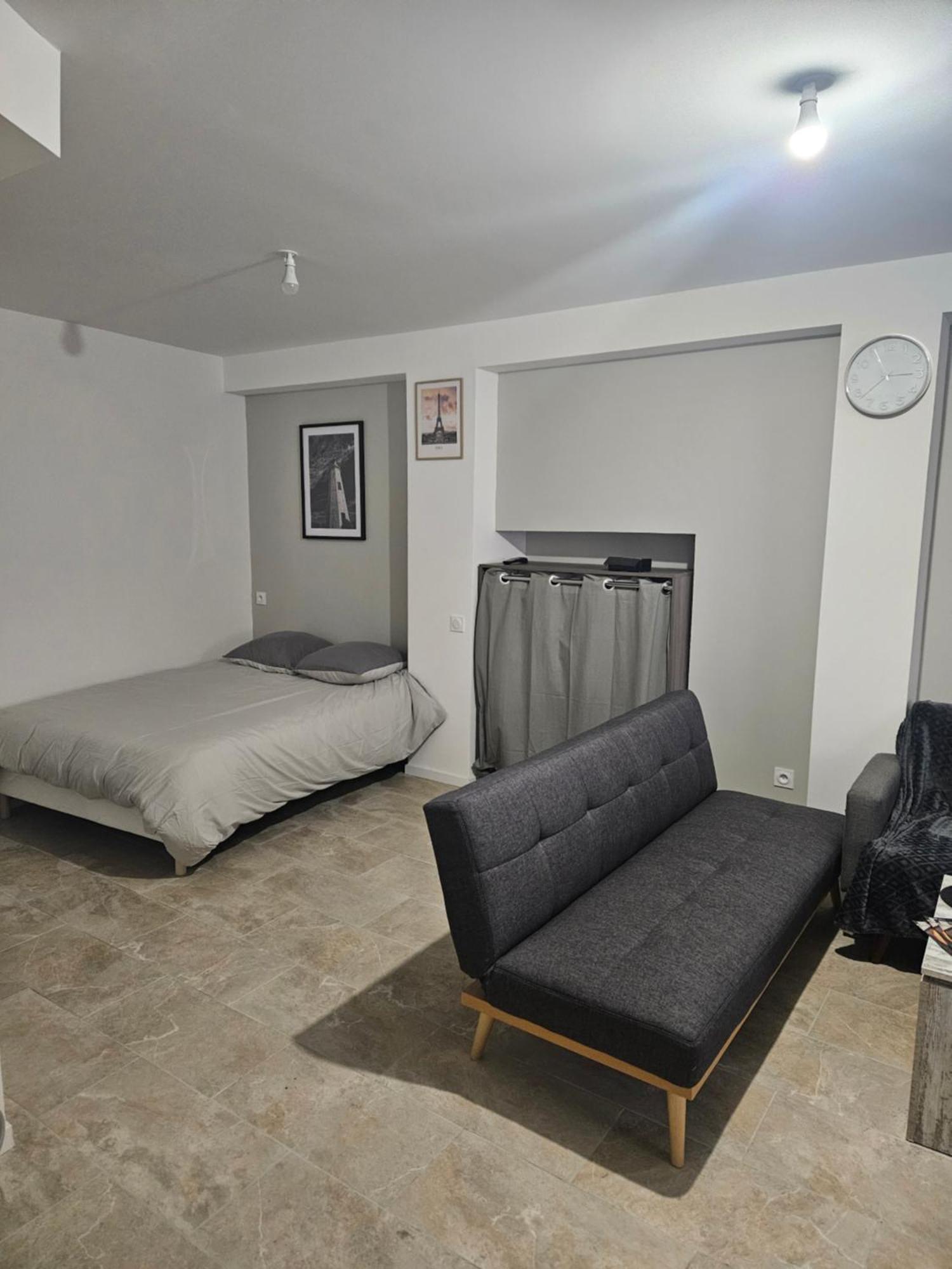 בזייה Appartement Moderne Et Sympa מראה חיצוני תמונה